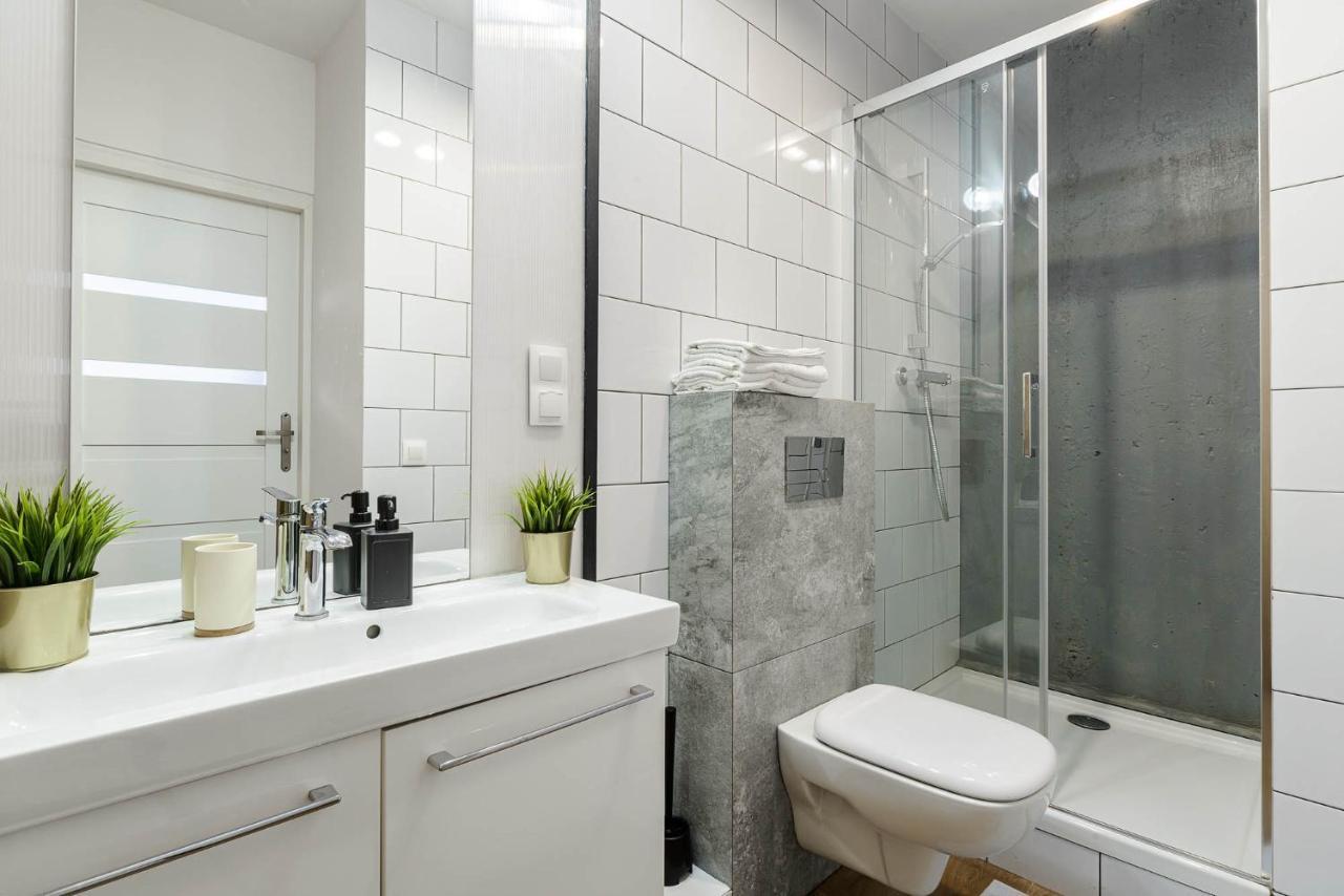 Stylish Apartment In The City Center Of Varsavia Esterno foto