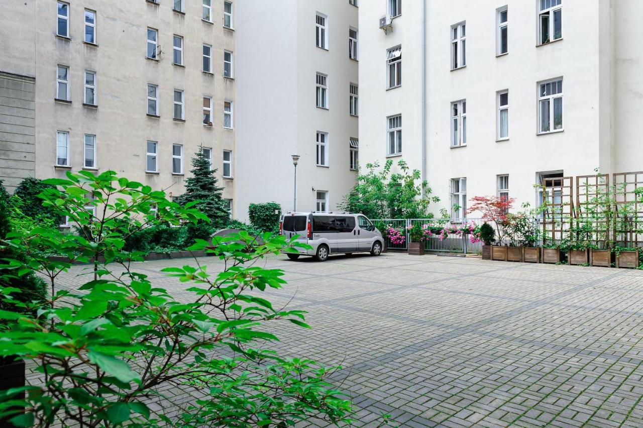 Stylish Apartment In The City Center Of Varsavia Esterno foto